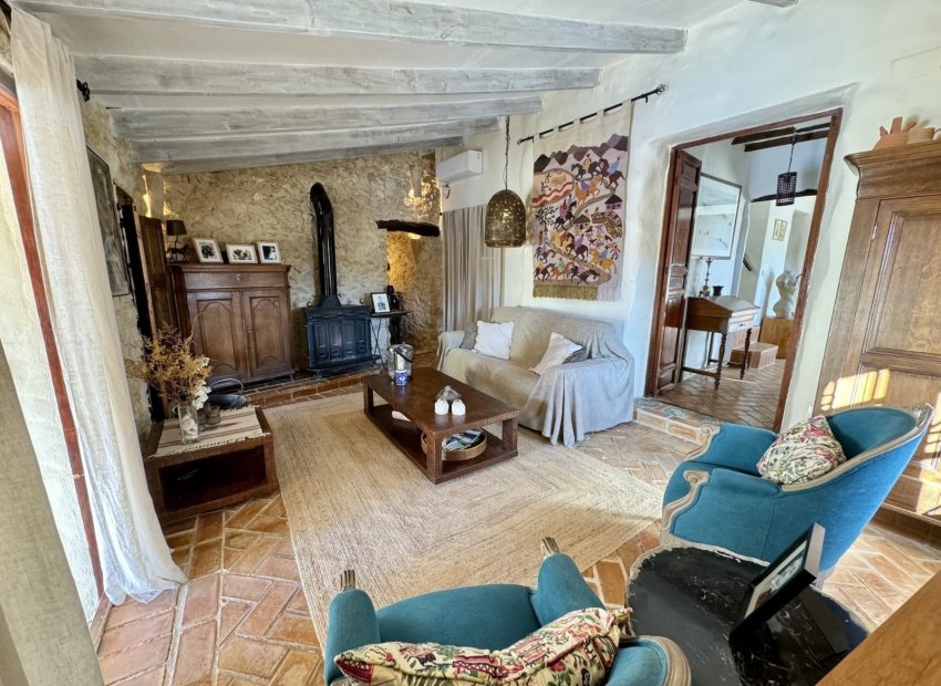 Resale - Villa - Relleu