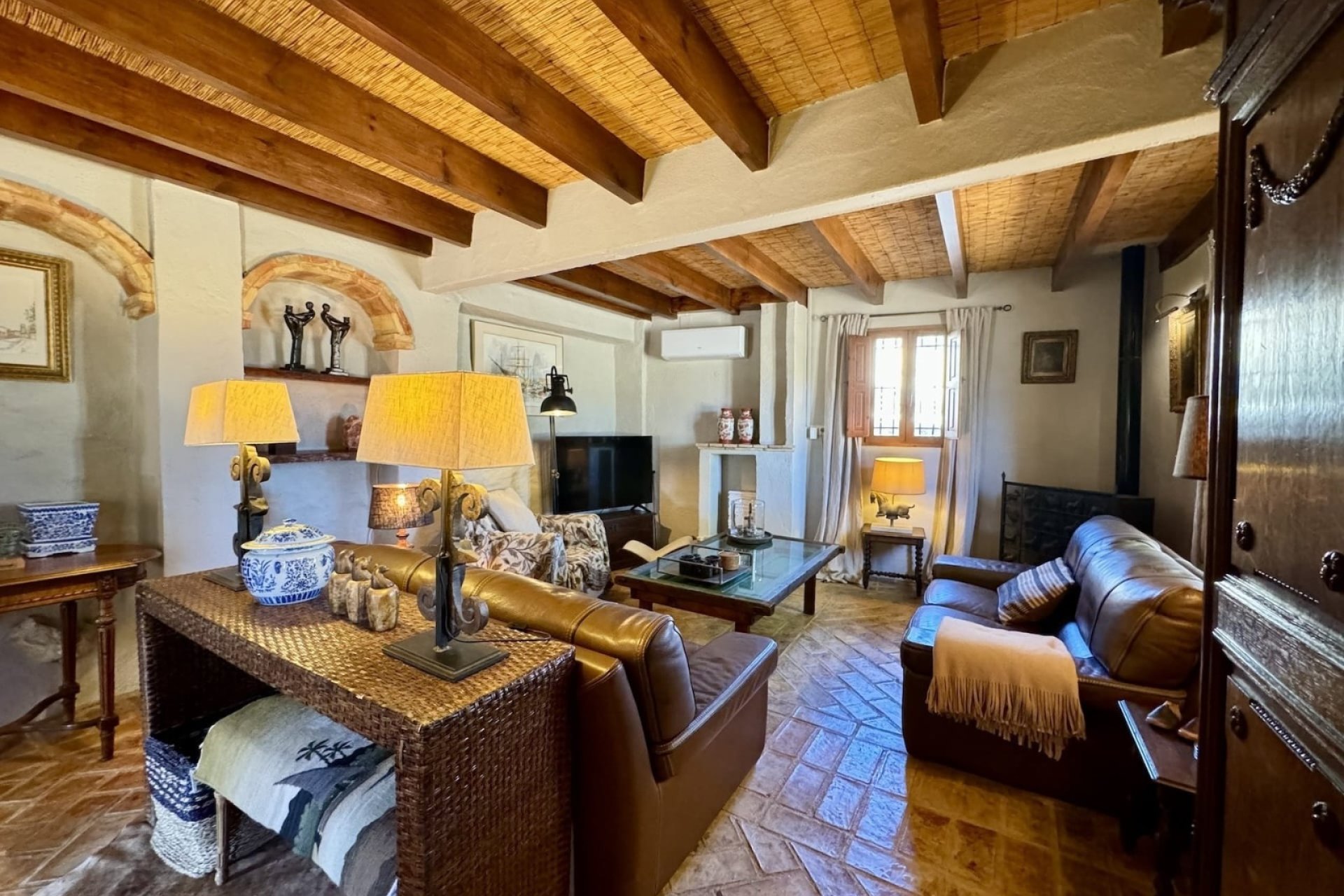Resale - Villa - Relleu