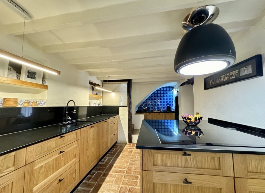 Resale - Villa - Relleu