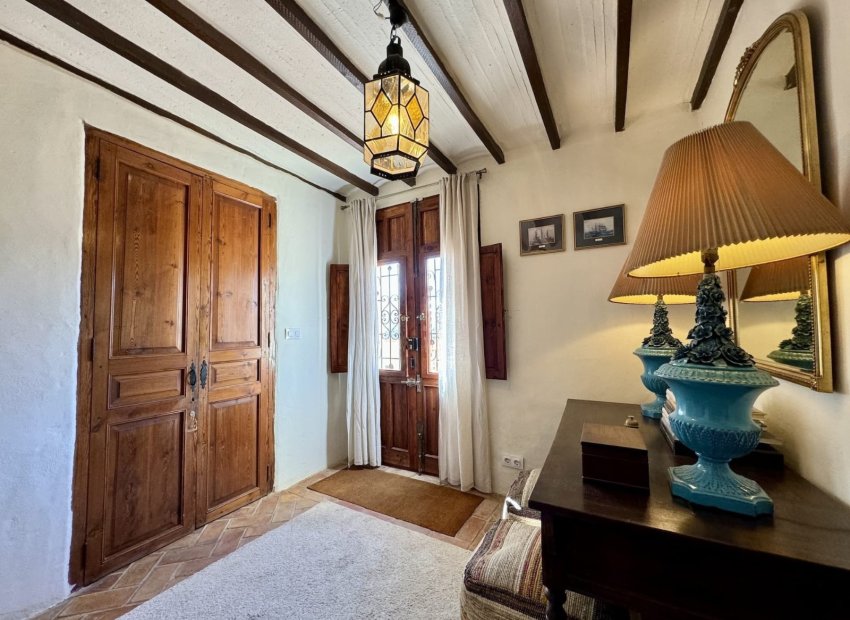 Resale - Villa - Relleu