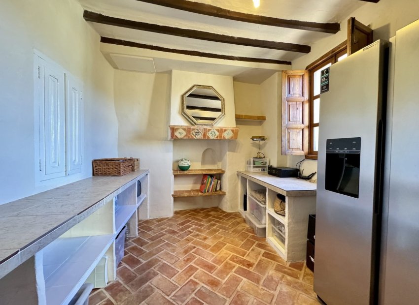 Resale - Villa - Relleu