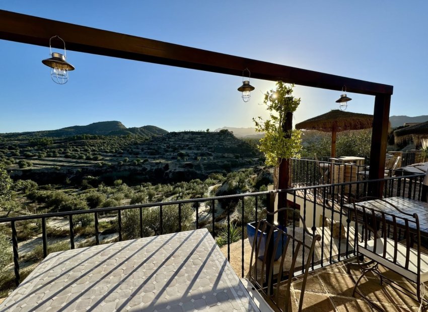 Resale - Villa - Relleu