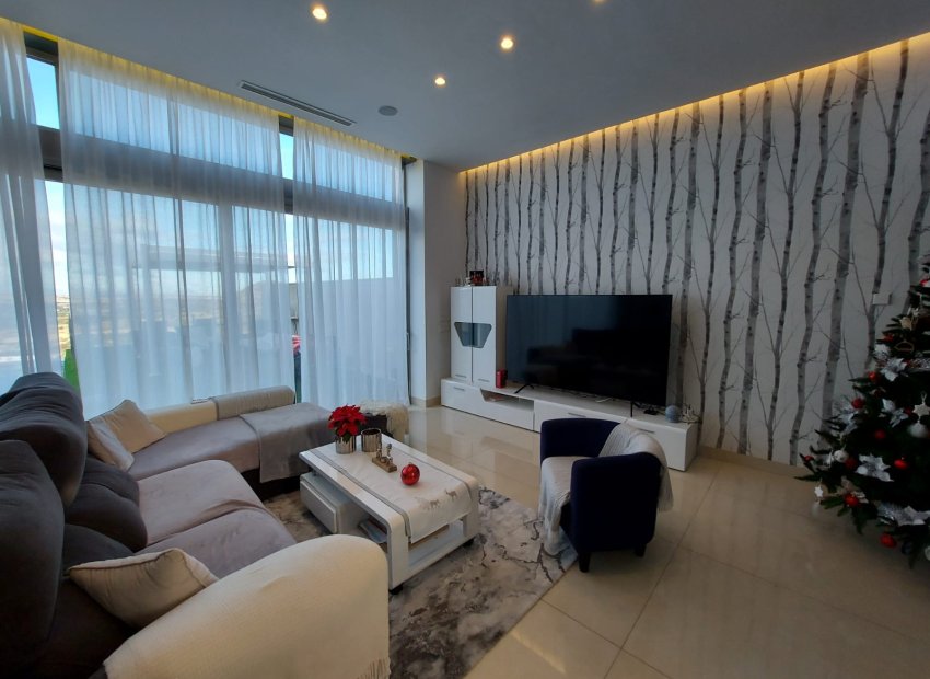 Resale - Villa - Rojales - Ciudad Quesada