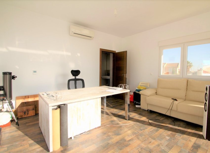 Resale - Villa - Rojales - Ciudad Quesada