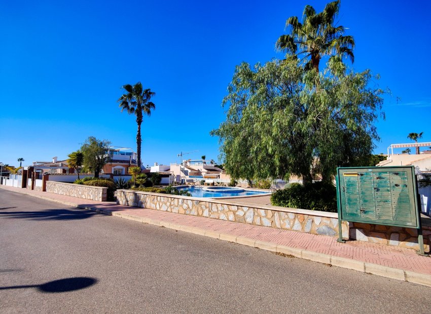 Resale - Villa - Rojales - Ciudad Quesada