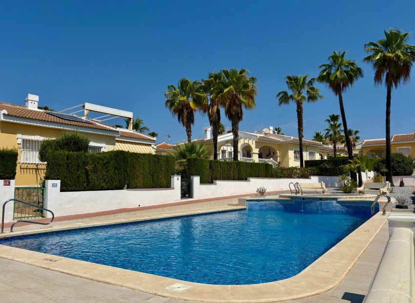 Resale - Villa - Rojales - Ciudad Quesada