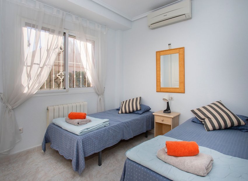 Resale - Villa - Rojales - Pueblo