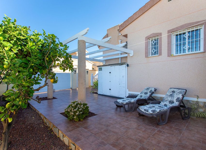 Resale - Villa - Rojales - Pueblo