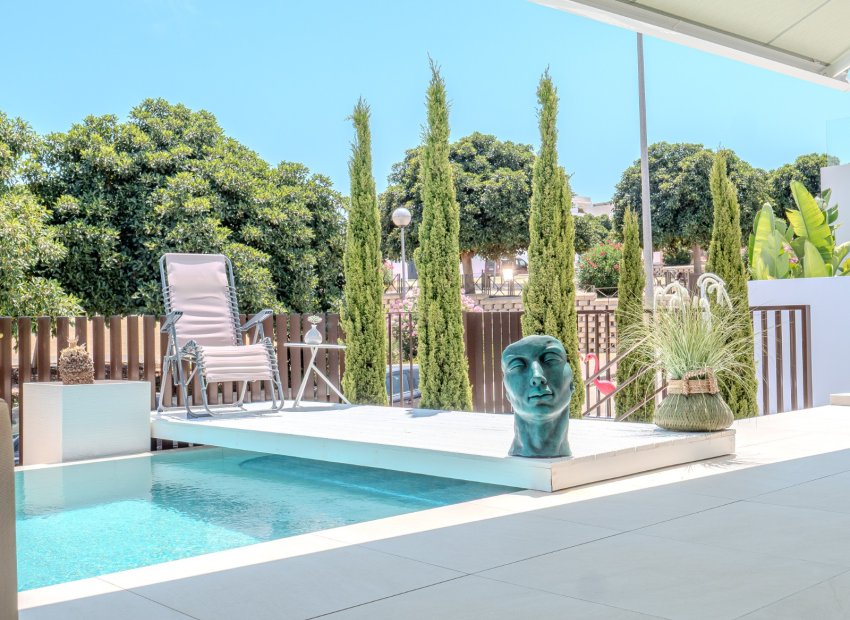 Resale - Villa - Rojales