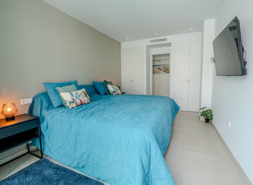 Resale - Villa - Rojales