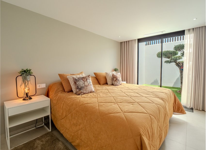 Resale - Villa - Rojales