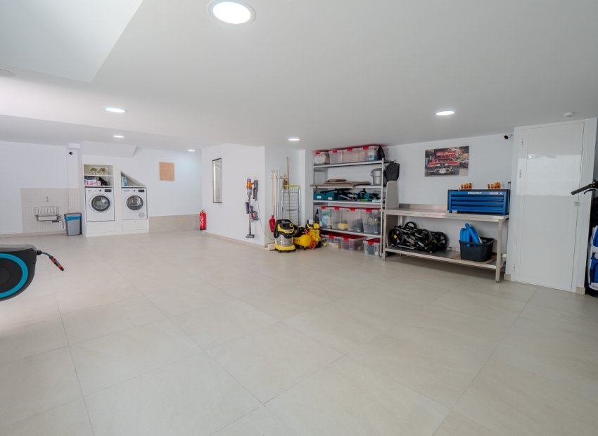 Resale - Villa - Rojales