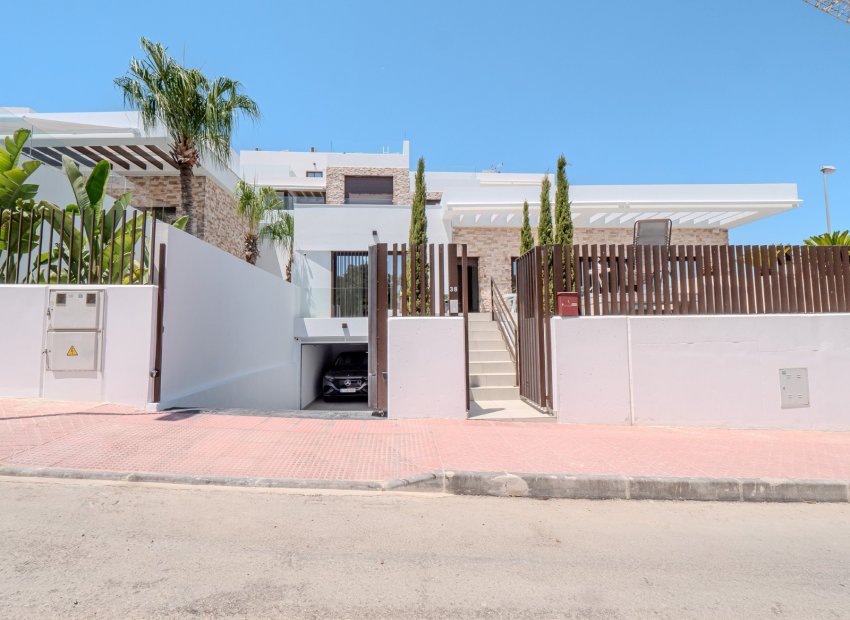 Resale - Villa - Rojales