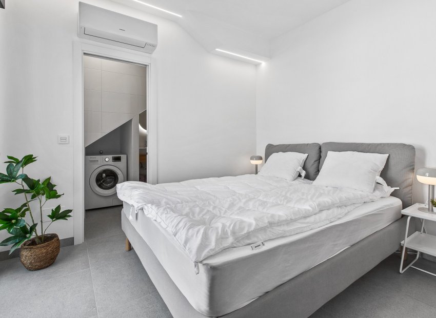 Resale - Villa - Roldán - Lo Ferro