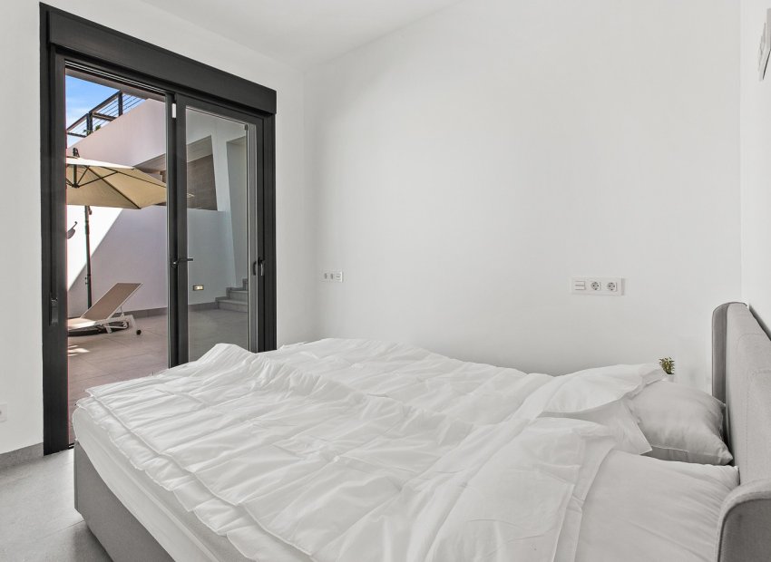 Resale - Villa - Roldán - Lo Ferro