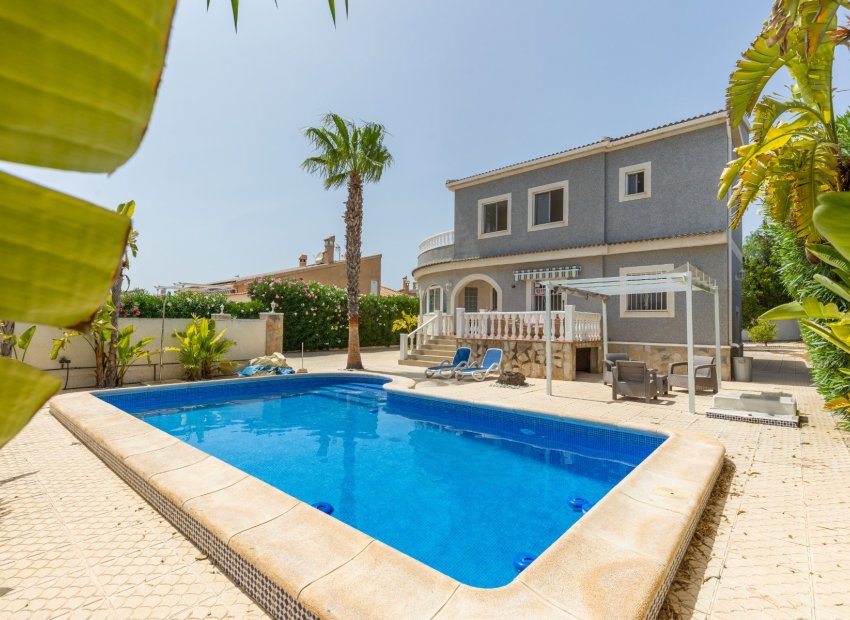 Resale - Villa - San Fulgencio - La Marina