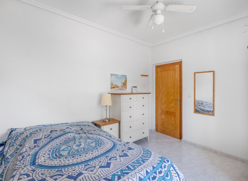 Resale - Villa - San Fulgencio - La Marina