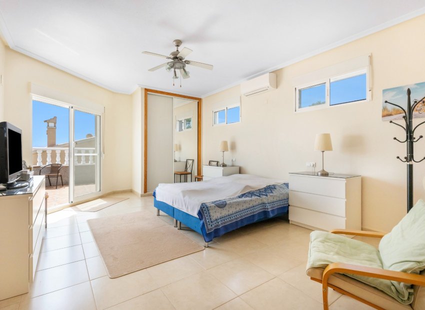 Resale - Villa - San Fulgencio - La Marina