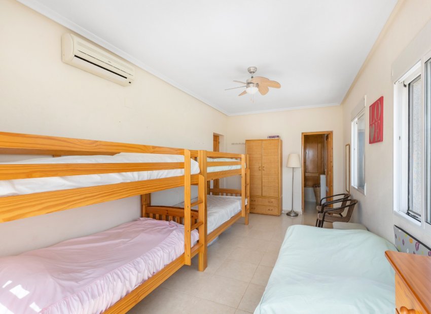 Resale - Villa - San Fulgencio - La Marina