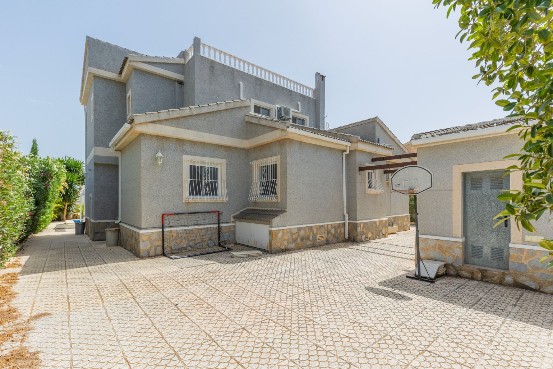 Resale - Villa - San Fulgencio - La Marina