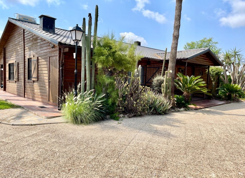 Resale - Villa - San Fulgencio - La Marina