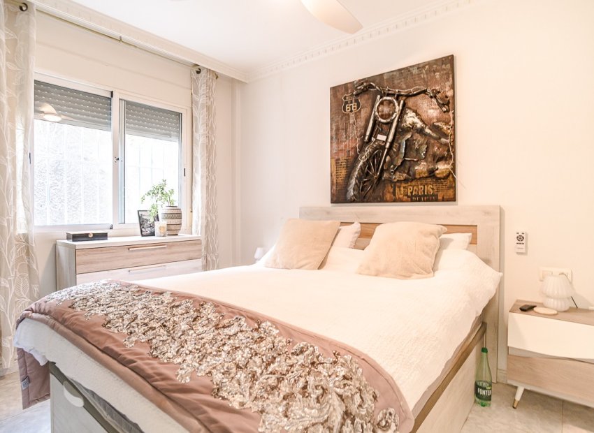 Resale - Villa - San Fulgencio - urb.la marina