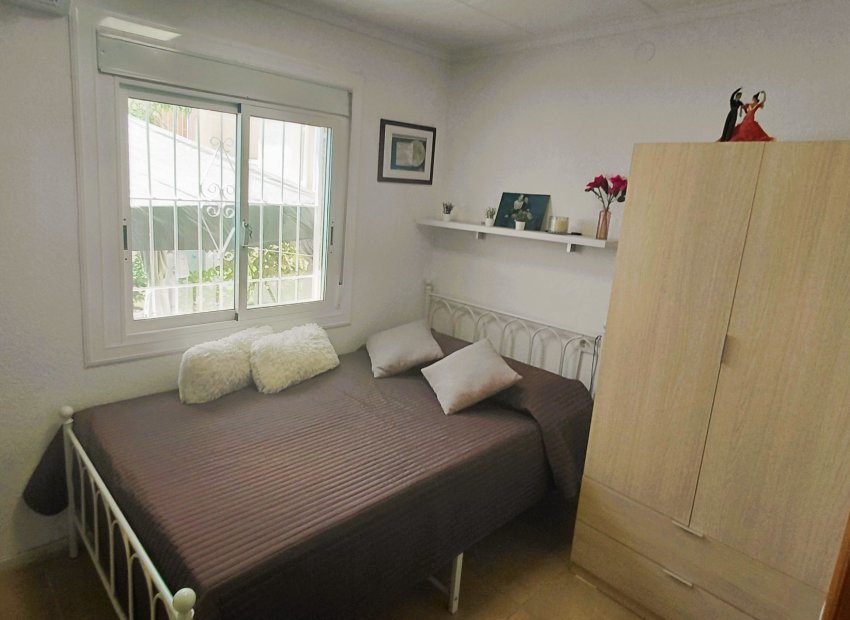 Resale - Villa - San Fulgencio