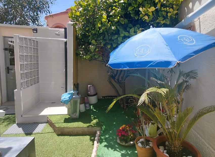 Resale - Villa - San Fulgencio