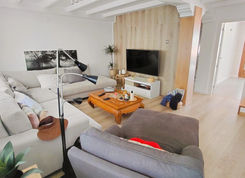 Resale - Villa - San Fulgencio