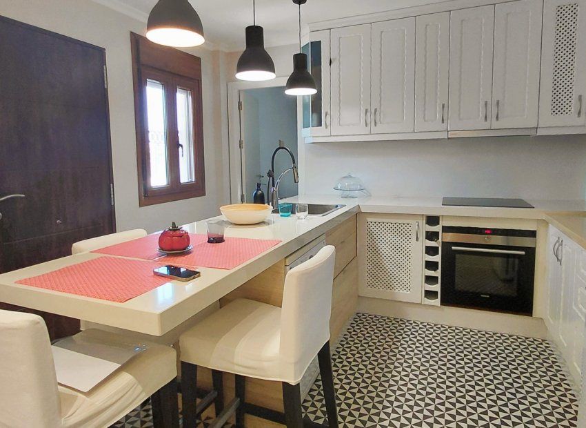 Resale - Villa - San Fulgencio