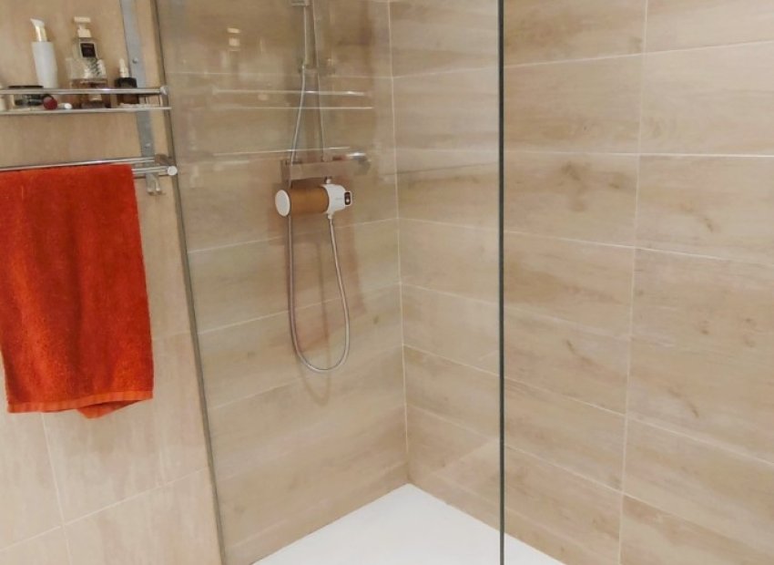 Resale - Villa - San Fulgencio