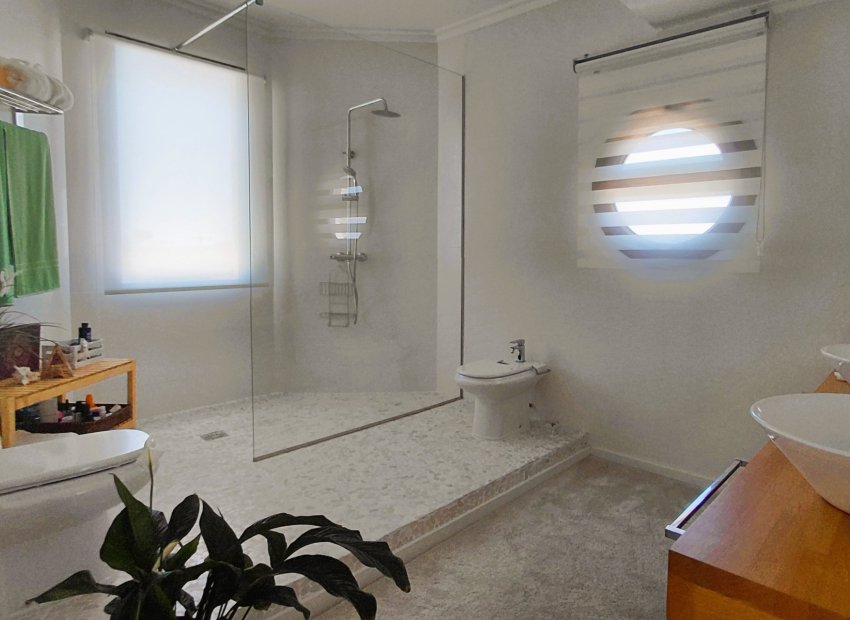 Resale - Villa - San Fulgencio