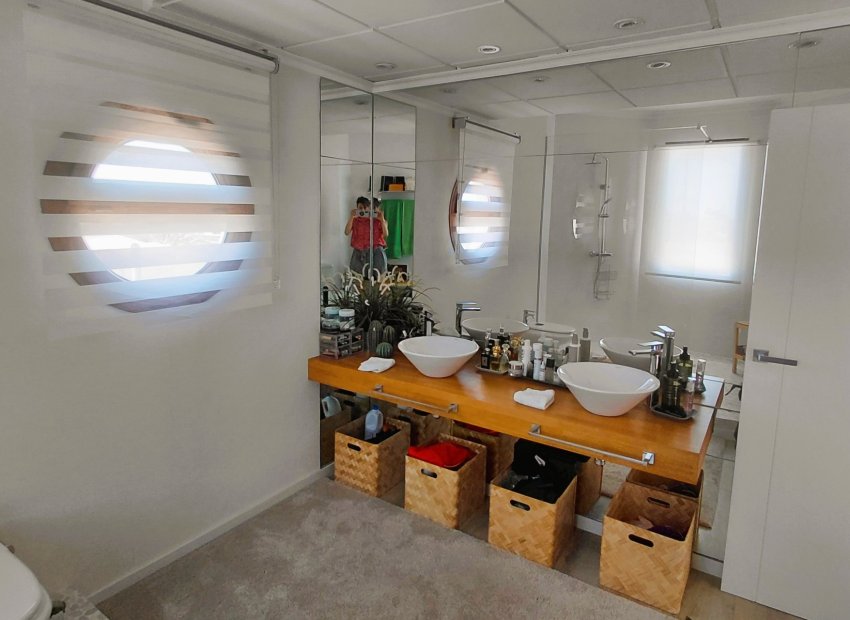Resale - Villa - San Fulgencio