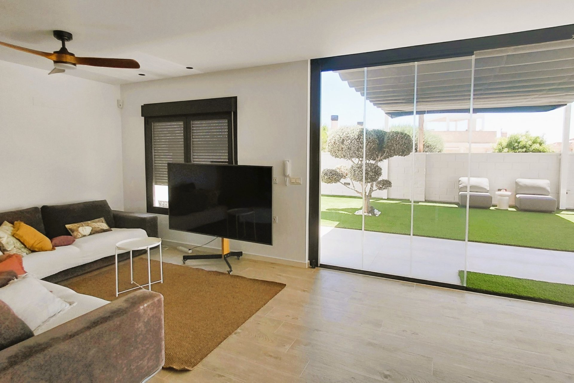 Resale - Villa - San Fulgencio
