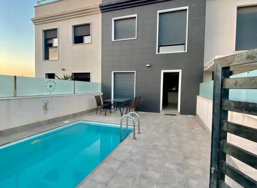 Resale - Villa - San Javier - Roda