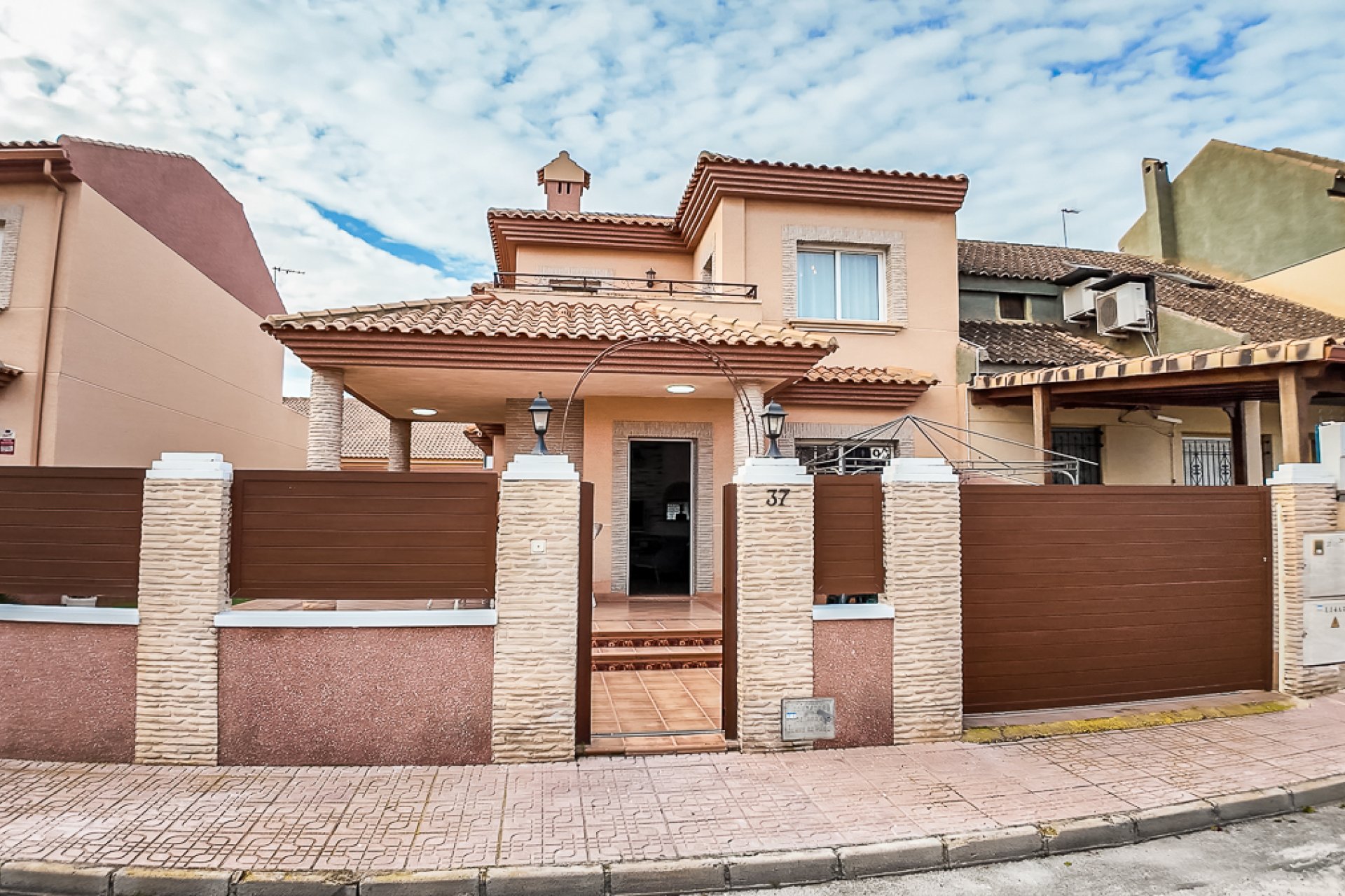 Resale - Villa - San Javier - Santiago de la Ribera