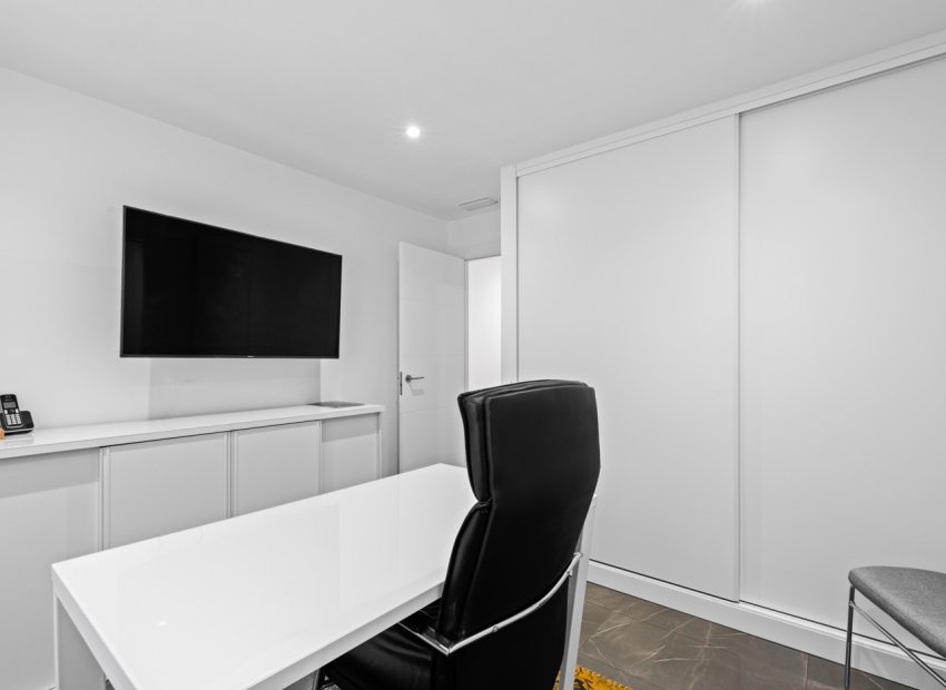 Resale - Villa - San Juan - Frank Espinós