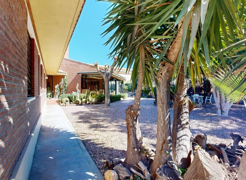 Resale - Villa - San Juan - San Juan de Alicante