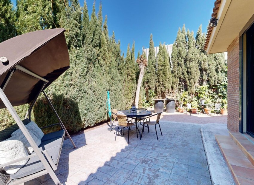 Resale - Villa - San Juan - San Juan de Alicante