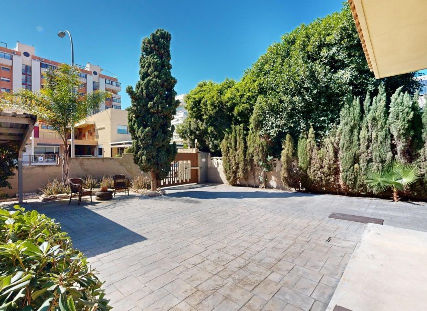 Resale - Villa - San Juan - San Juan de Alicante