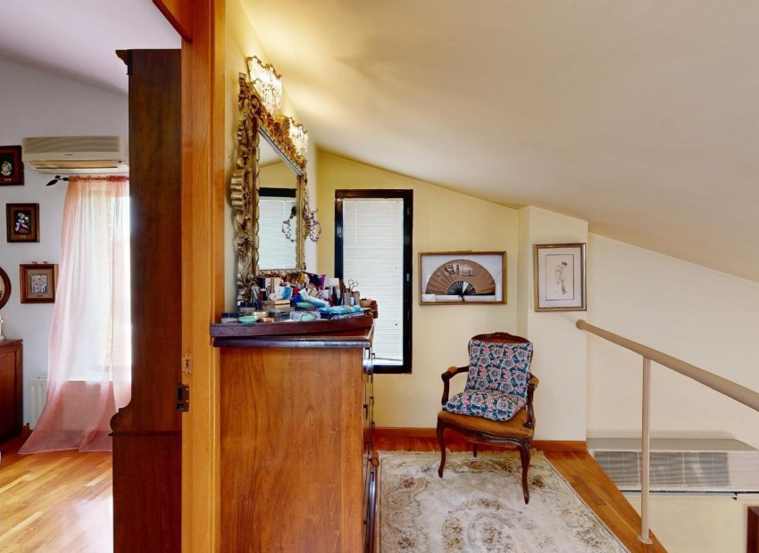 Resale - Villa - San Juan - San Juan de Alicante