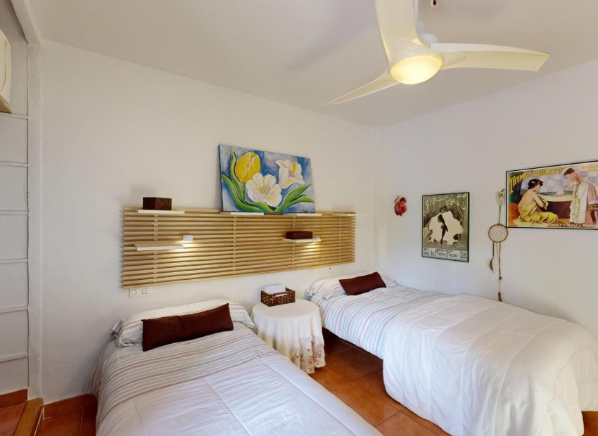 Resale - Villa - San Juan - San Juan de Alicante