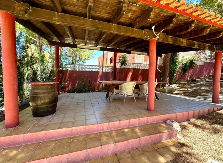 Resale - Villa - San Miguel de Salinas - Ciudad de las comunicaciones