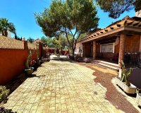 Resale - Villa - San Miguel de Salinas - Ciudad de las comunicaciones