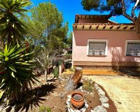 Resale - Villa - San Miguel de Salinas - Ciudad de las comunicaciones