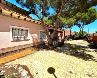 Resale - Villa - San Miguel de Salinas - Ciudad de las comunicaciones