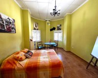 Resale - Villa - San Miguel de Salinas - Ciudad de las comunicaciones