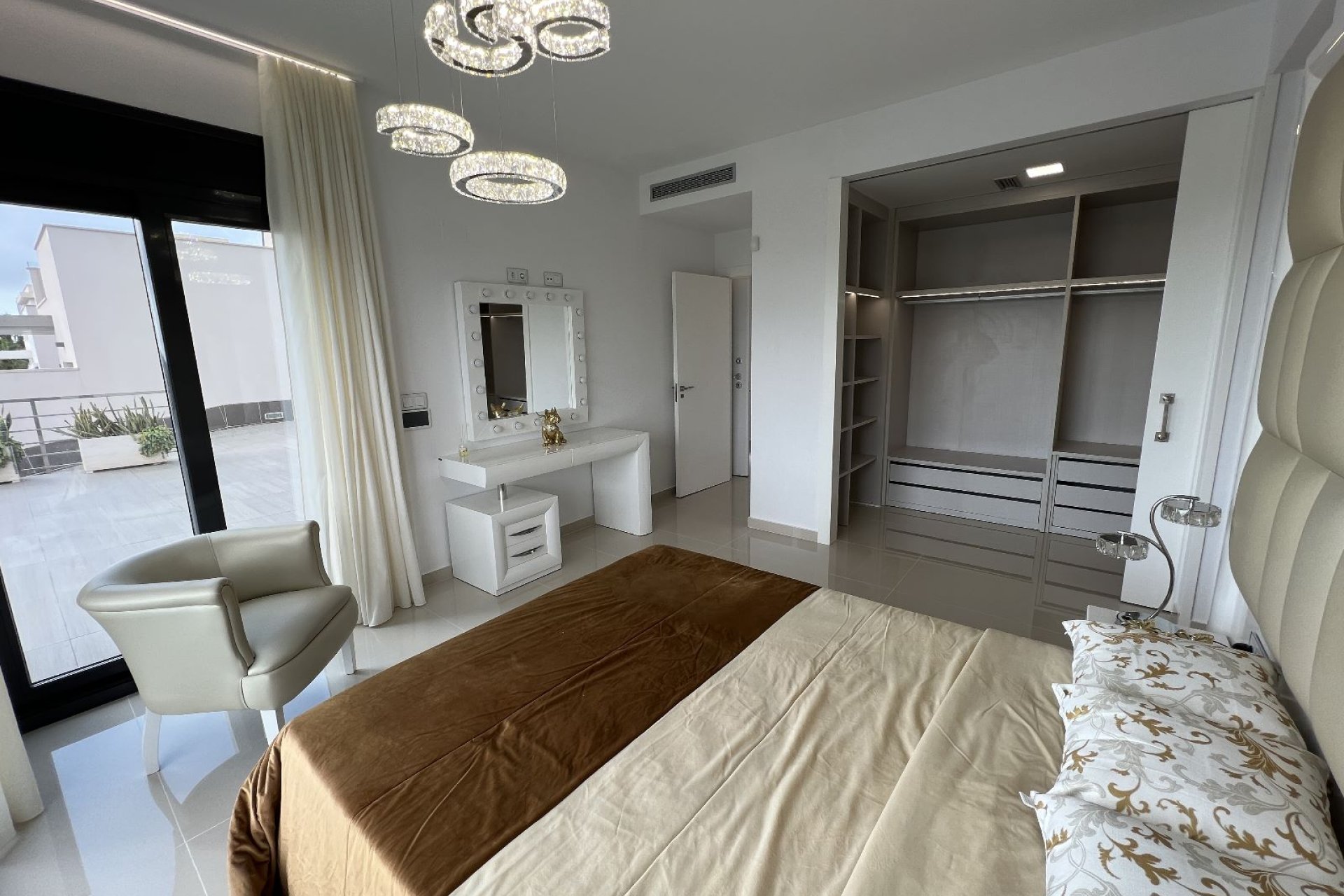 Resale - Villa - San Miguel de Salinas - Costa Blanca