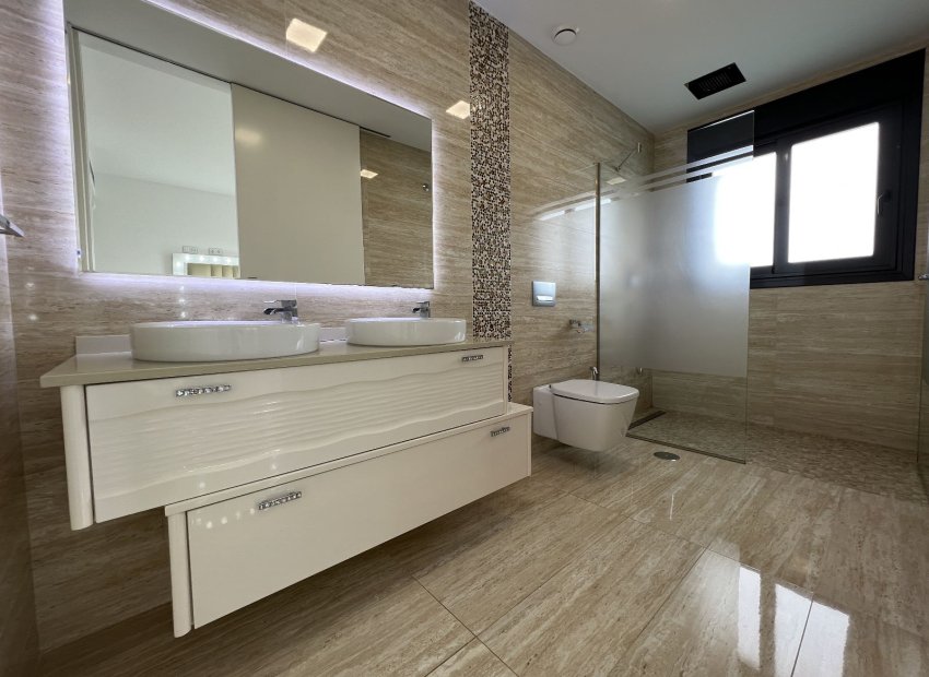 Resale - Villa - San Miguel de Salinas - Costa Blanca