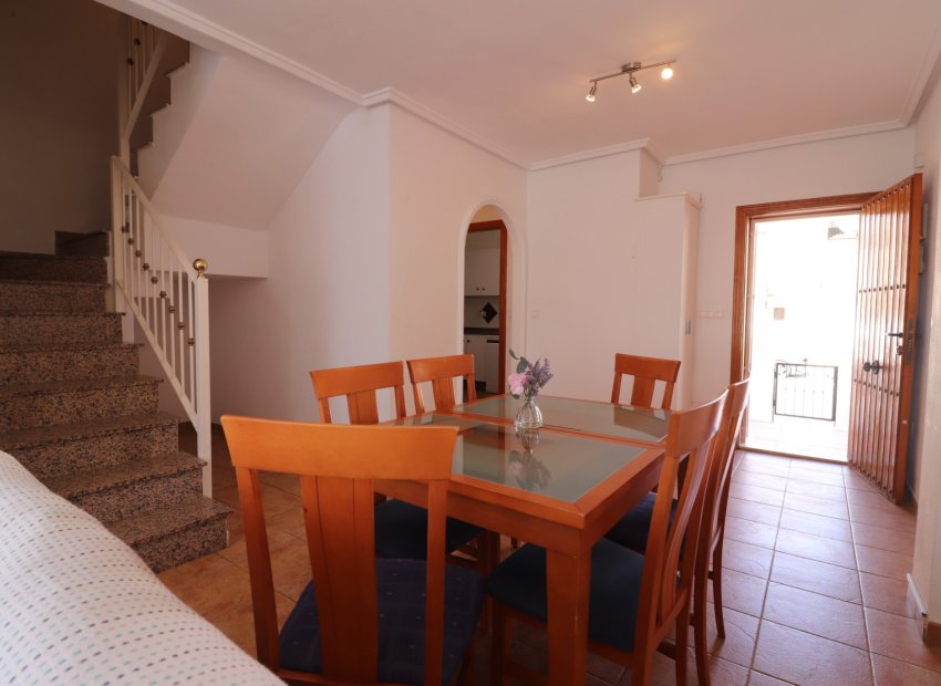 Resale - Villa - San Miguel de Salinas - Lake View Mansions